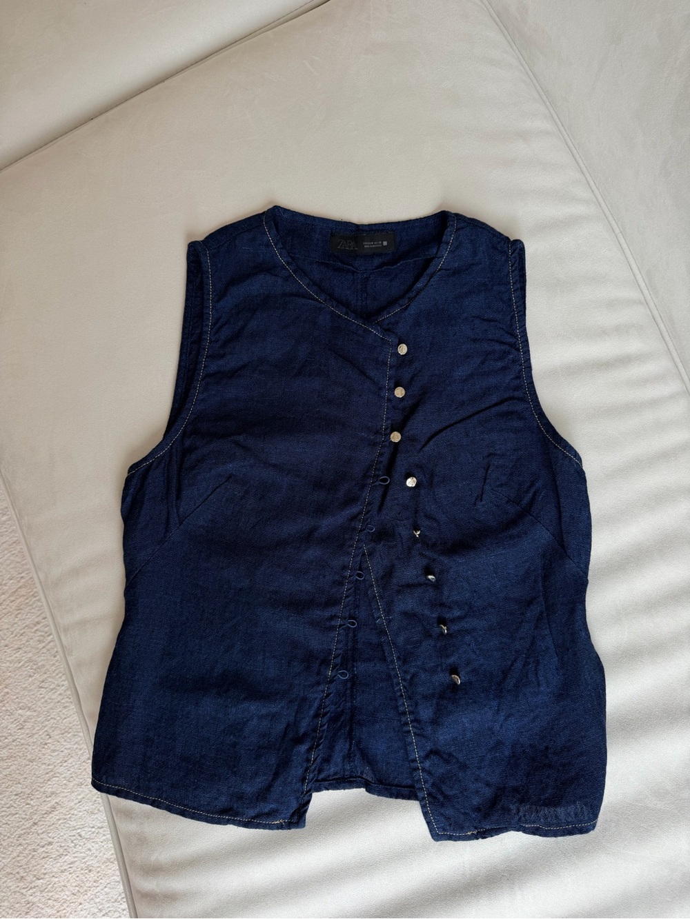 Zara- Stylish Sleeveless Button-Front Navy Linen Top